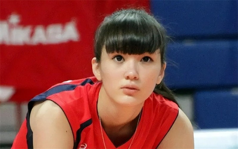 美国女排萨宾娜,排球萨宾娜图片