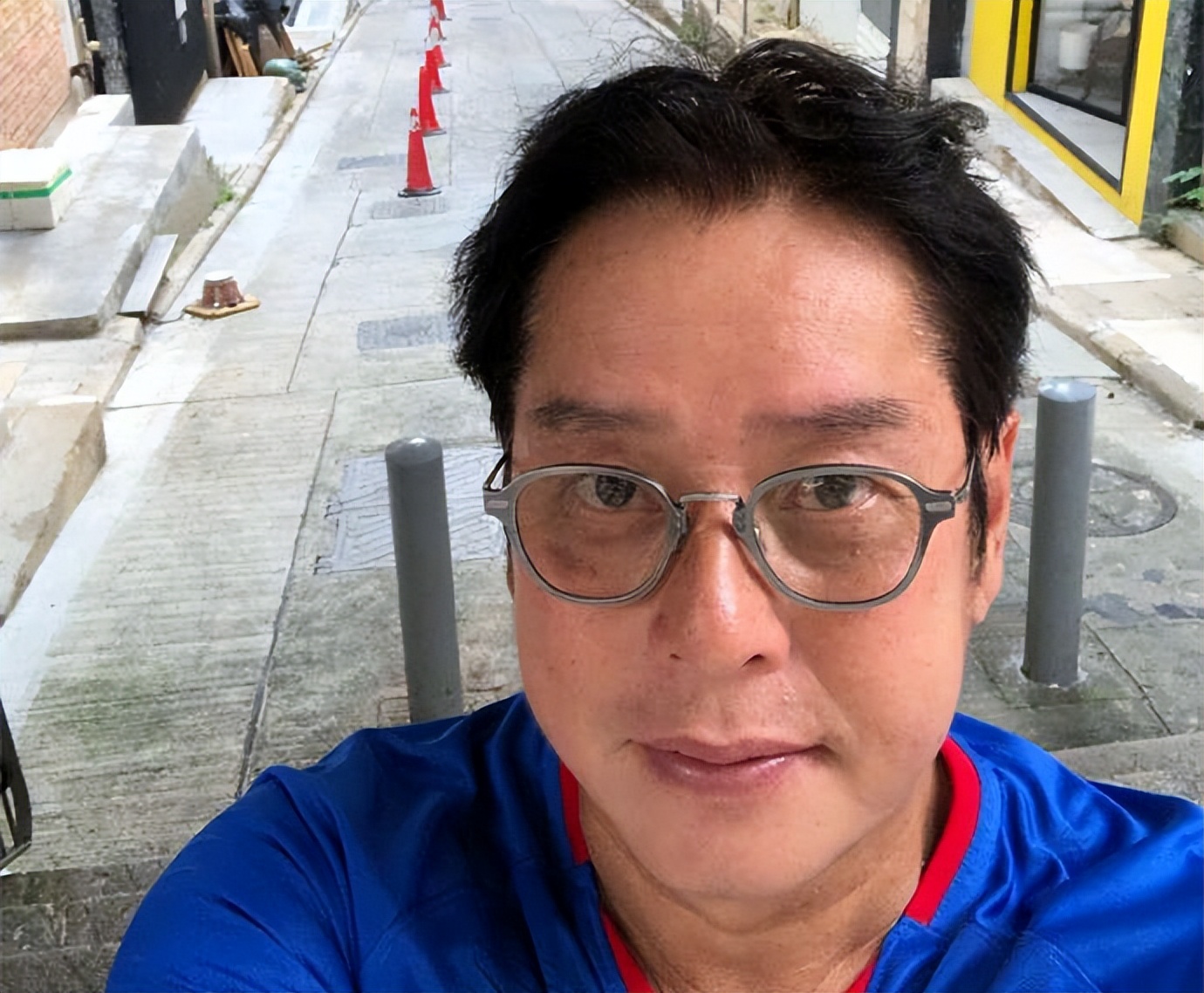 谭咏麟意外病倒图文,72岁谭咏麟生病瘦了十多斤