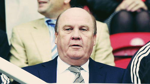 2004年鲁尼吃到红牌,鲁尼曼联十大经典时刻