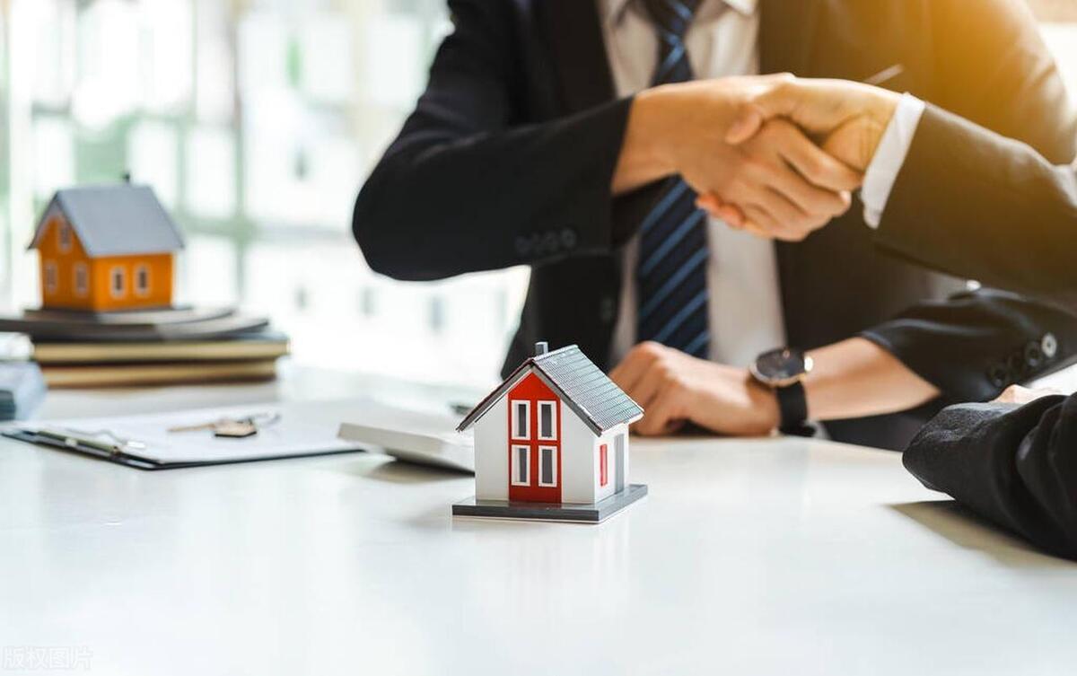 房产中介误导我买房怎么办,房产中介虚假宣传触犯了哪条法律