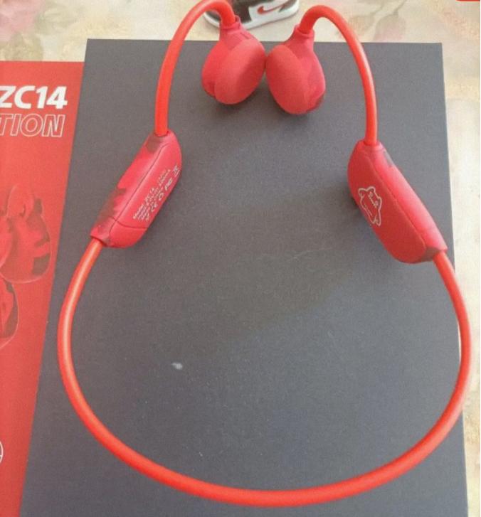 索尼无线蓝牙耳机和苹果蓝牙耳机,线控蓝牙耳机和真无线蓝牙耳机