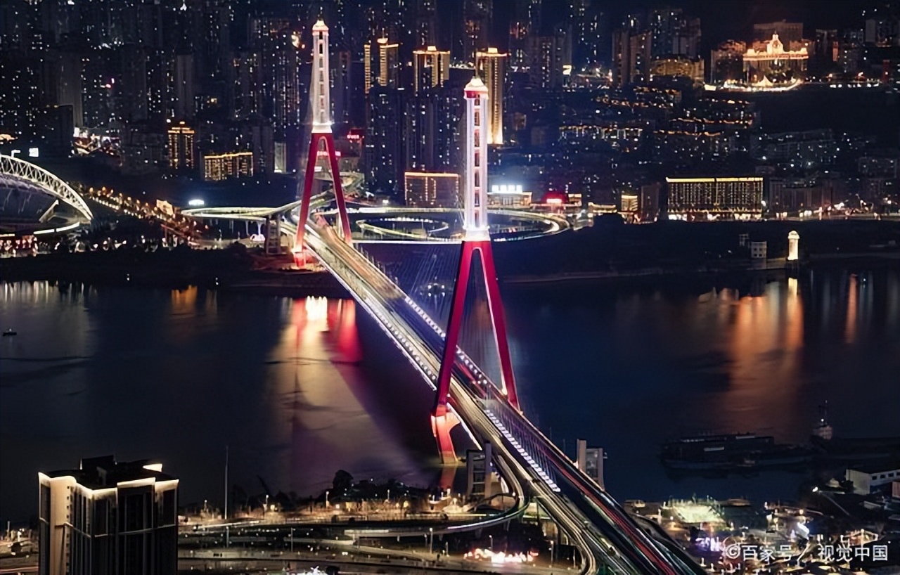 重庆小香港山城,重庆的小香港是哪个区