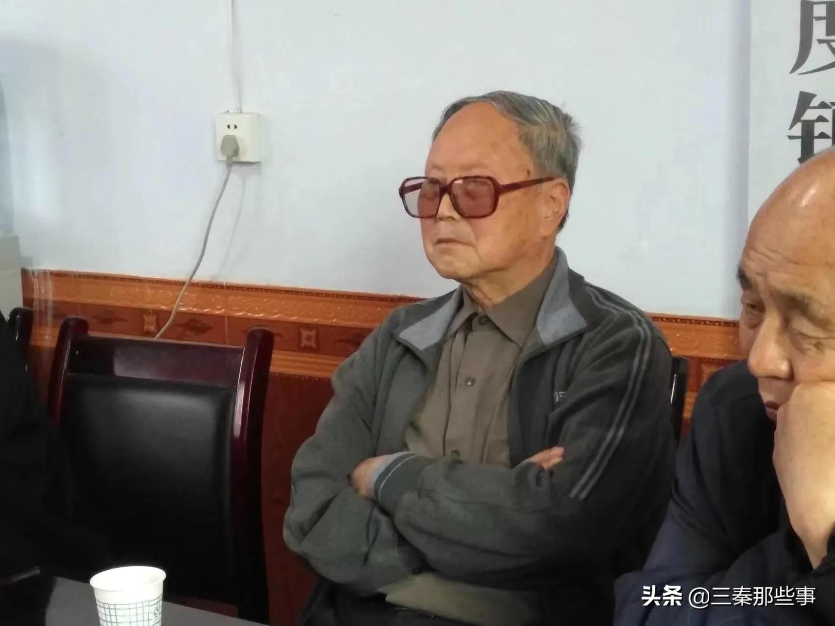 扶风县老年学会南阳村分会成立暨该村老年协会总结会召开