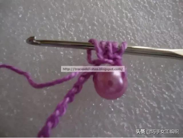 怎样钩奢华的项链,简单的一个珠子编绳