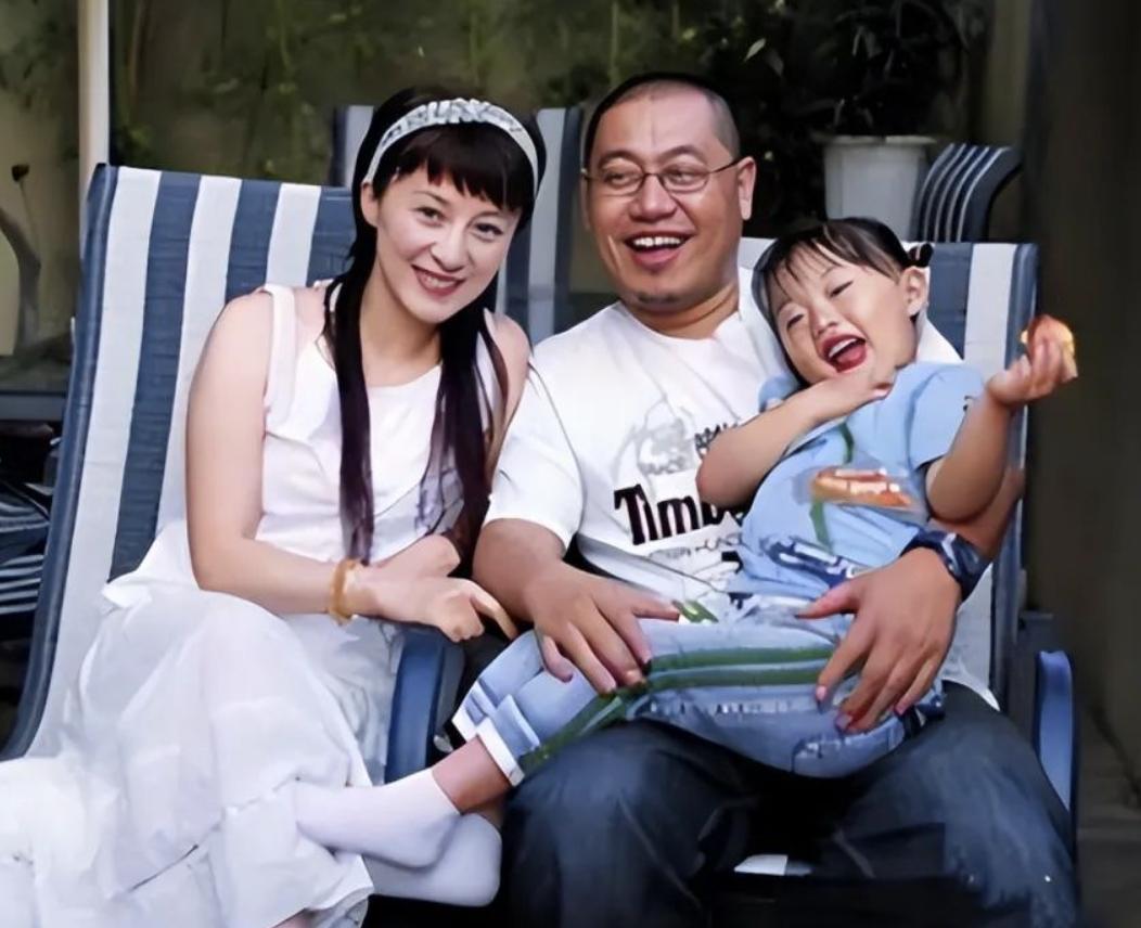 演员徐露的婚姻状况,电视剧演员徐璐个人资料