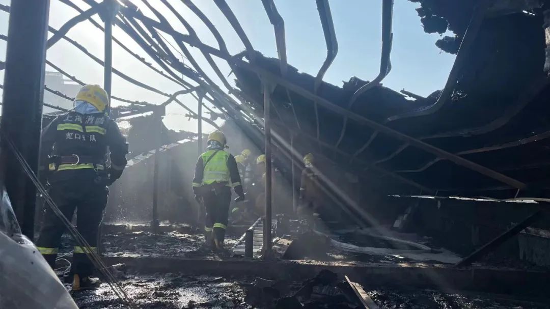 一个小物件放错位置，差点把家烧没！家里这些物品也要注意