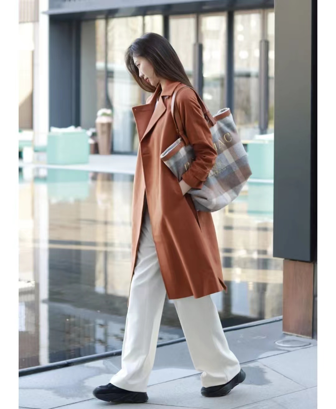 17套非常大气的大衣颜色搭配,穿出大女人高级感