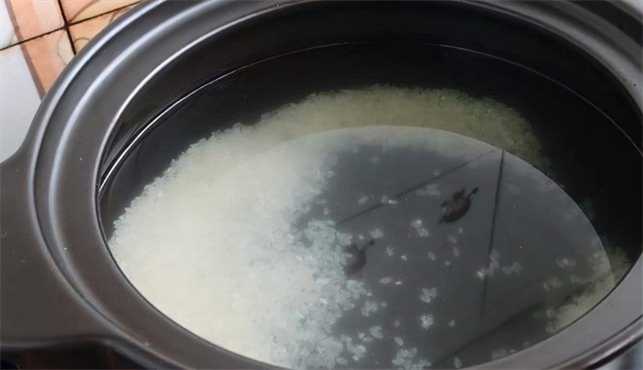 砂锅不溢锅怎么办,砂锅的正确开锅方法不伤手