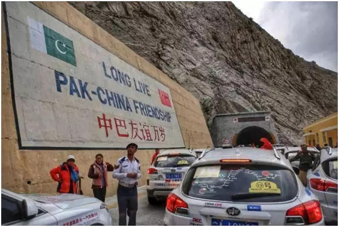 中国人去巴基斯坦危险吗,中国小伙去巴铁旅游