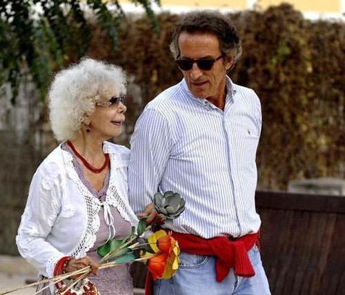 西班牙女公爵第三任丈夫,西班牙女公爵电影完整版