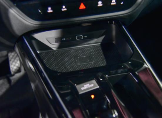 21款凌渡和21款思域哪个值得入手,凌渡1.8t和思域1.5哪个好