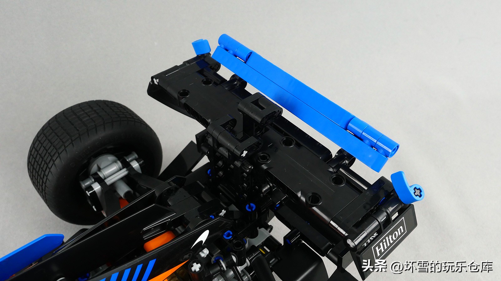 乐高42123迈凯伦塞纳机械组开箱,乐高42141迈凯伦f1赛车拼装过程