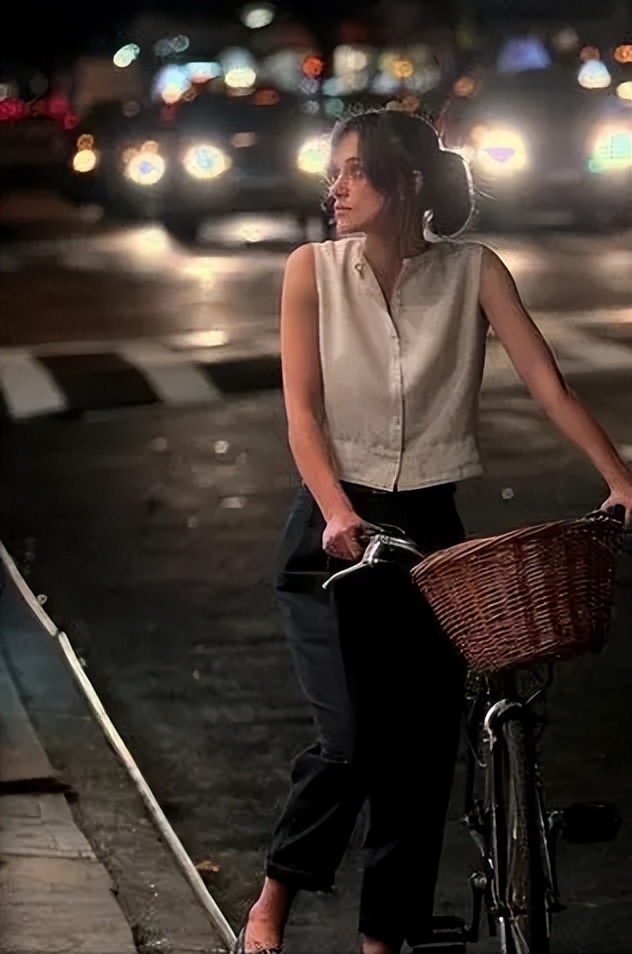 澳洲女子胶原蛋白,澳洲女性胶原蛋白