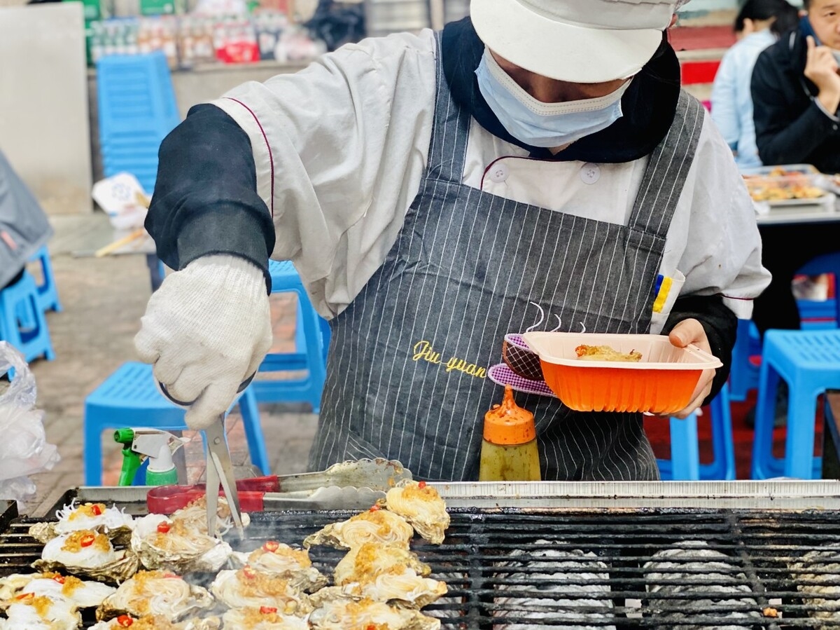 凭借烧烤出圈，东北这座被低估的小城，为了吃就值得你专程跑一趟