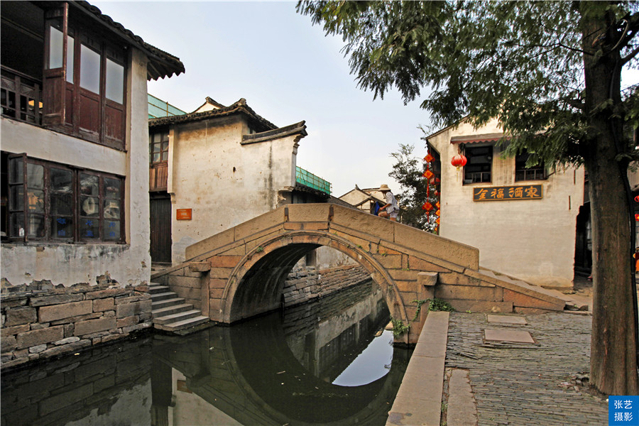 拥有中国第一水乡美誉的江南小镇,被誉为江南第一古镇