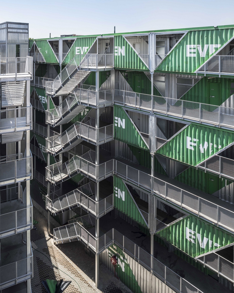 南非桶型公寓,集装箱公寓设计