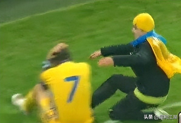 这些熟悉的身影多少老球迷的回忆,那些年我们追逐过的经典粤语老歌