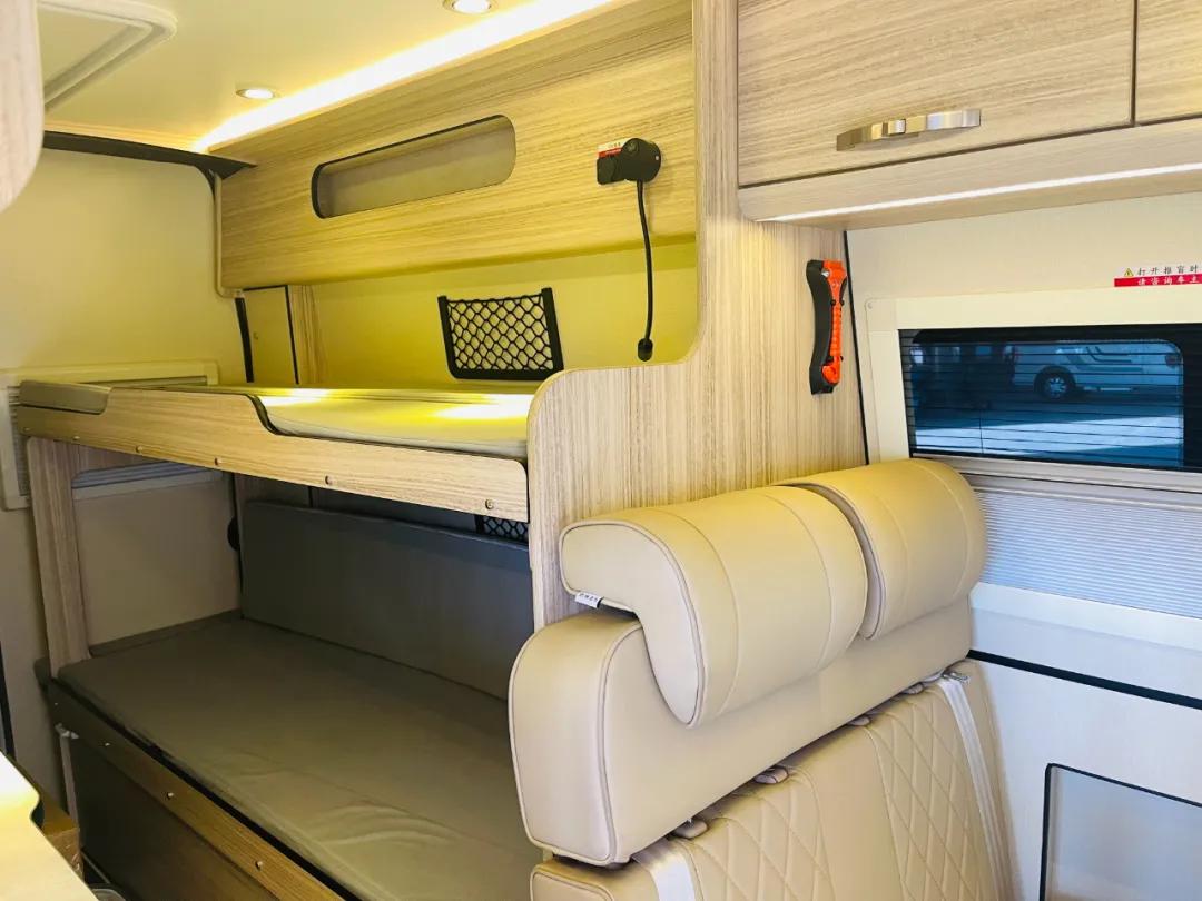 最新款b型七狼房车,七狼六座房车推荐10万到20万之间
