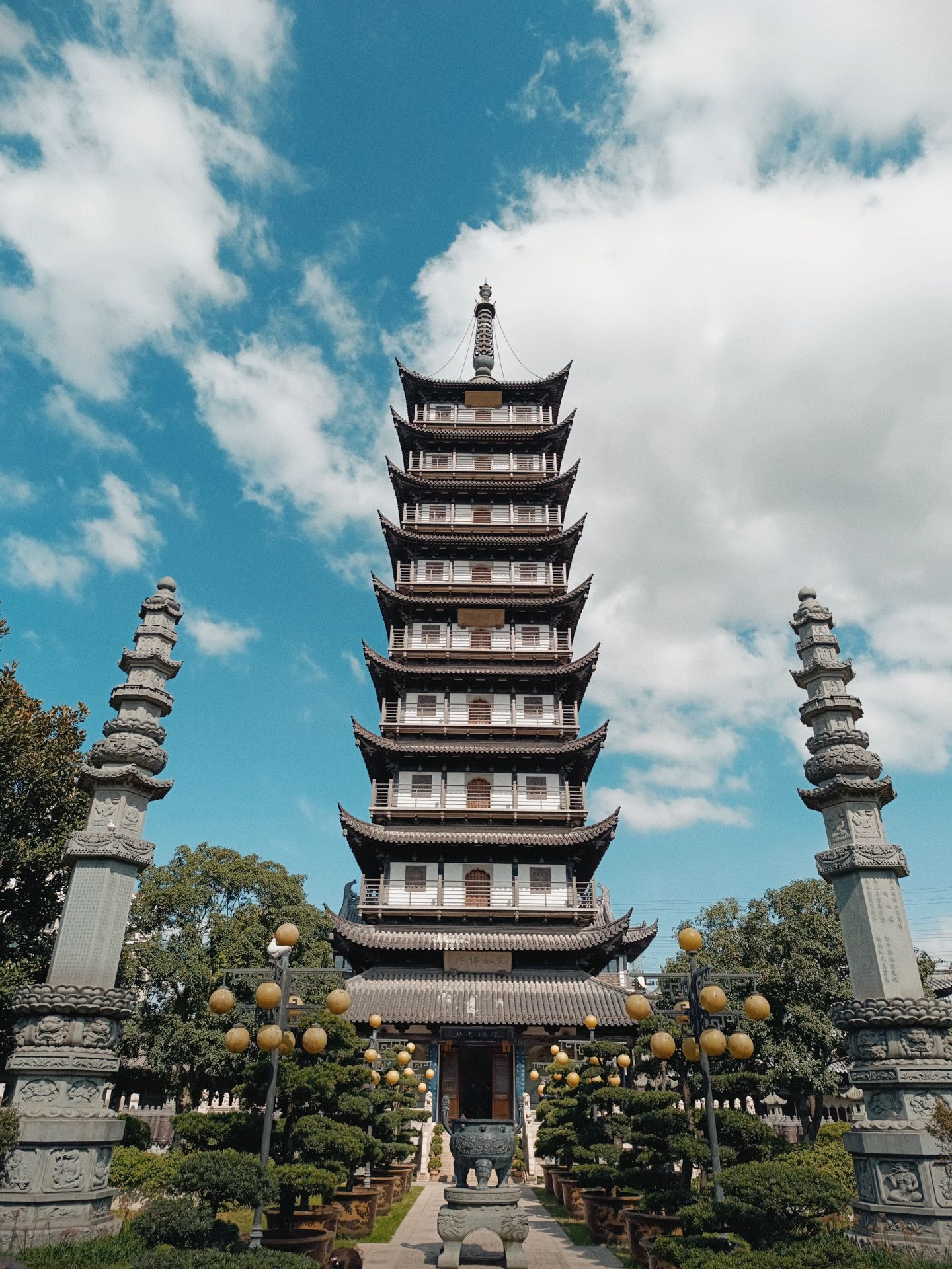 redminote12探索版屏幕,redminote12探索版参数