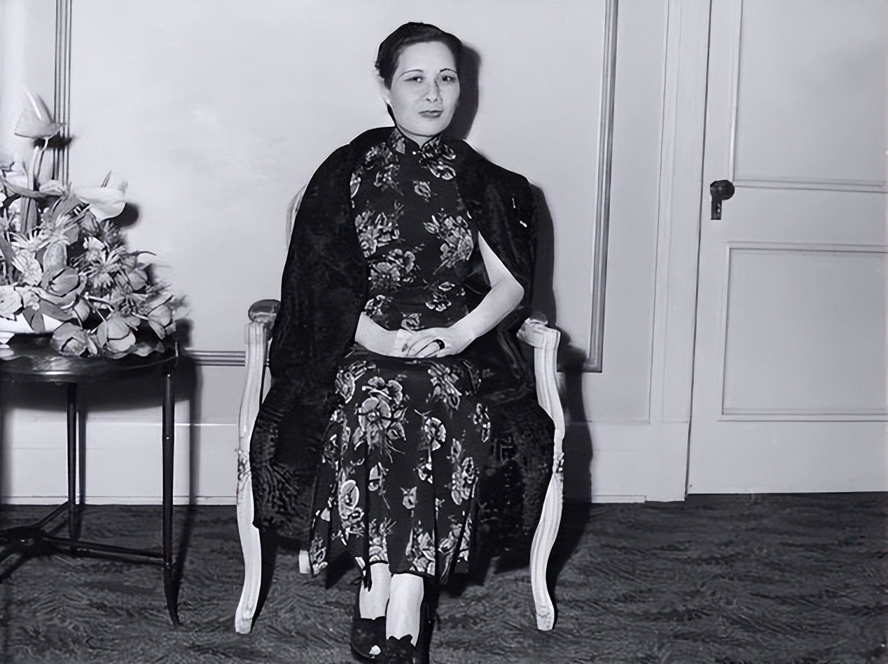 蒋经国蒋纬国怎么称呼宋美龄,蒋纬国和宋美龄的儿子