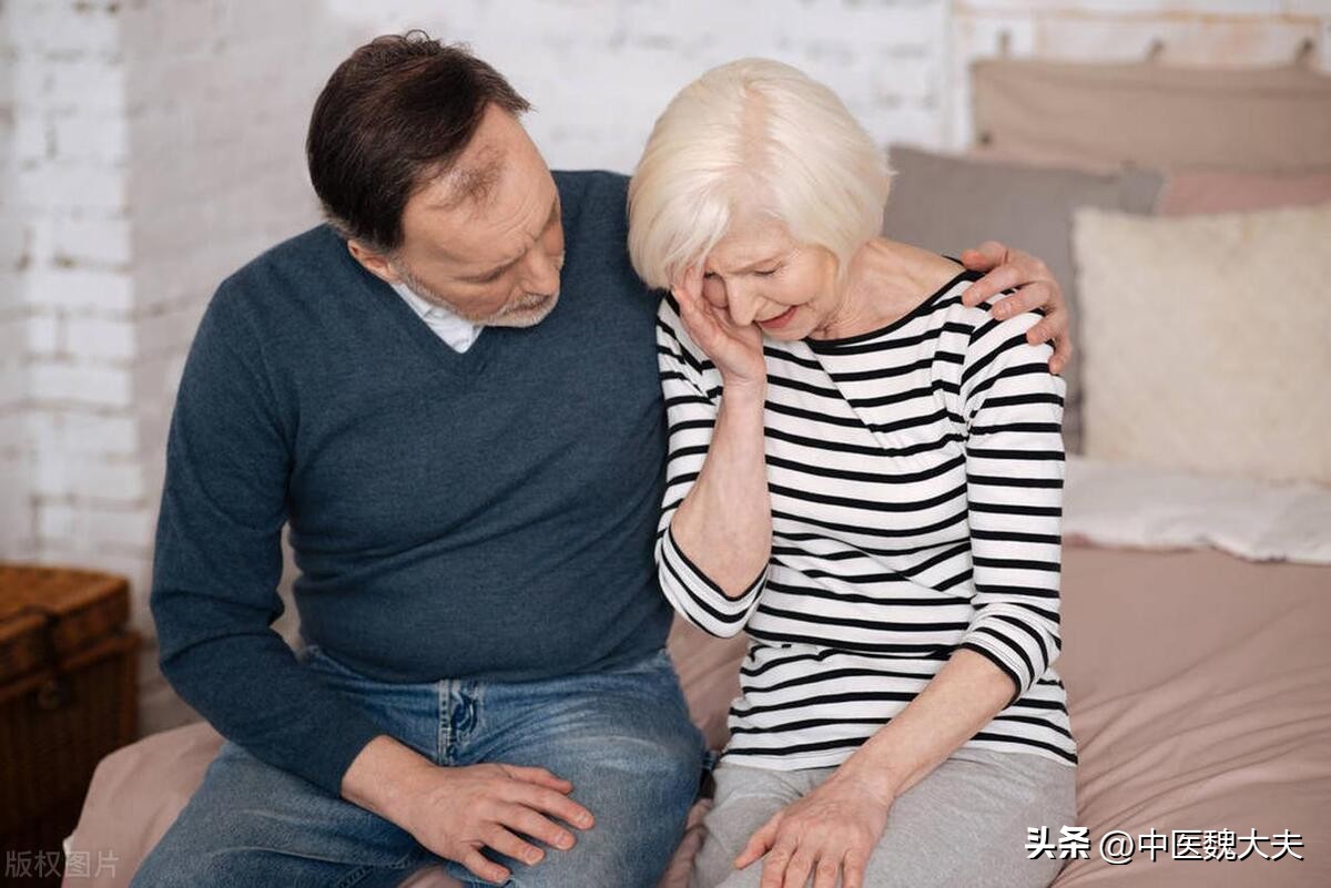 经常丢三落四，没记性？“3吃2远离”，改善健忘，脑力强记事牢