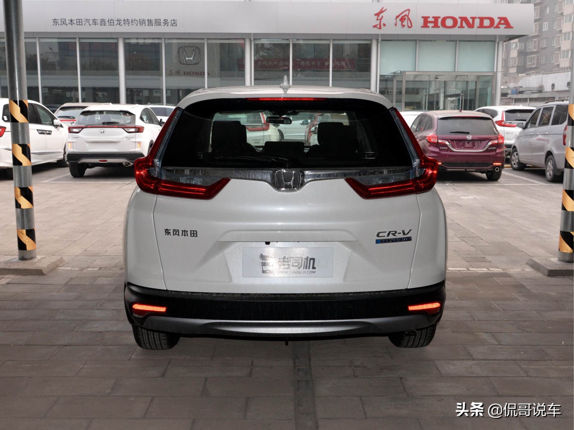 和本田cr-v同级合资车有几种,精致运动的设计本田cr-v海外实车