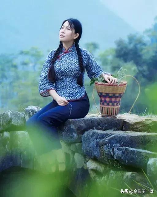 俊俏女,俊俏姑娘嫁到大户人家