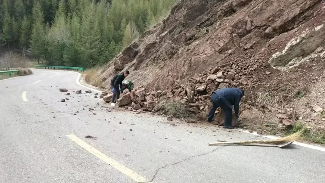 宁夏六盘山风景区简介,宁夏六盘山长征旅游区
