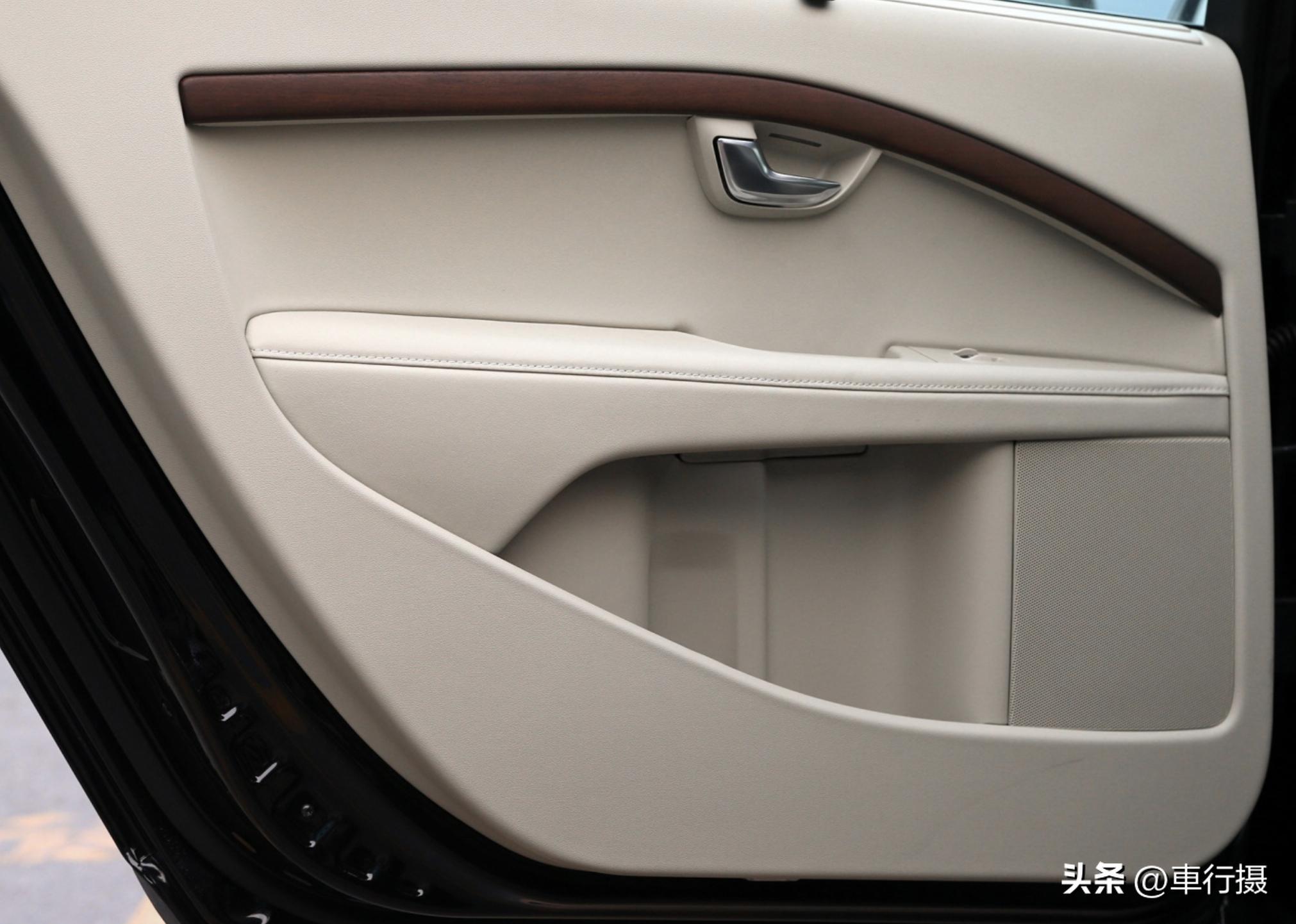 老款沃尔沃s80试驾视频,沃尔沃s80l内饰怎么样