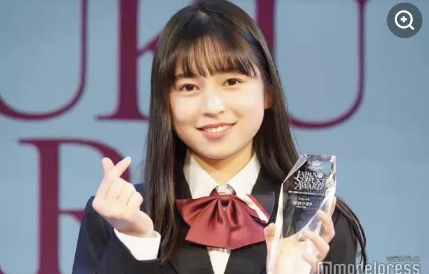 日本高中生制服,日本制服职业装高中生