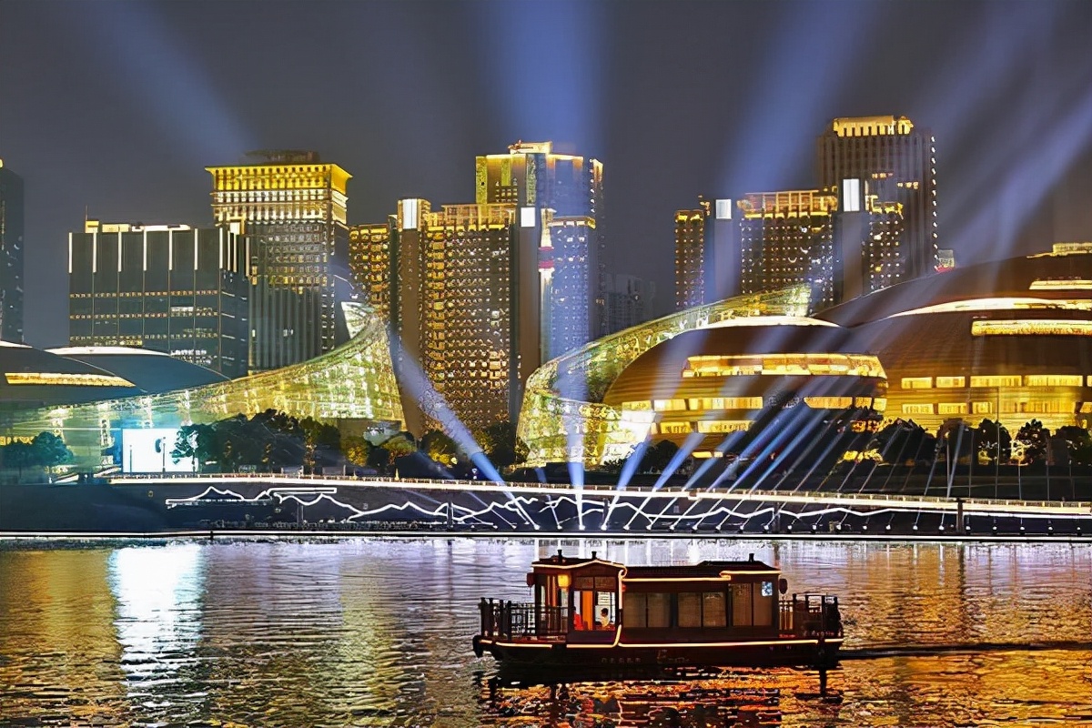 河南足球河南队,河南足球投资一个亿