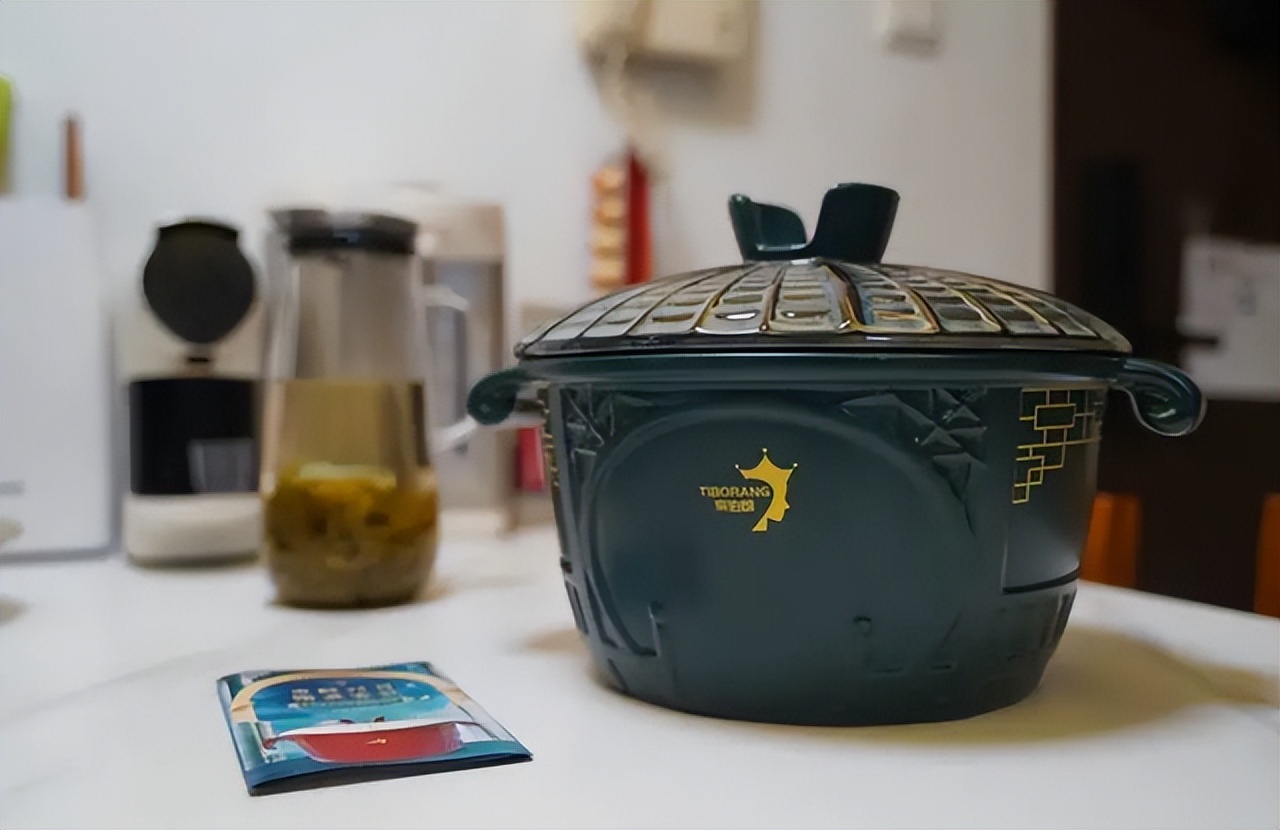 家里有这种锅的人一定要注意了,你家厨房千万别出现这种锅