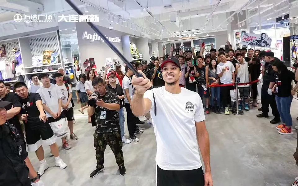 万达杨德富,万达商管董事长