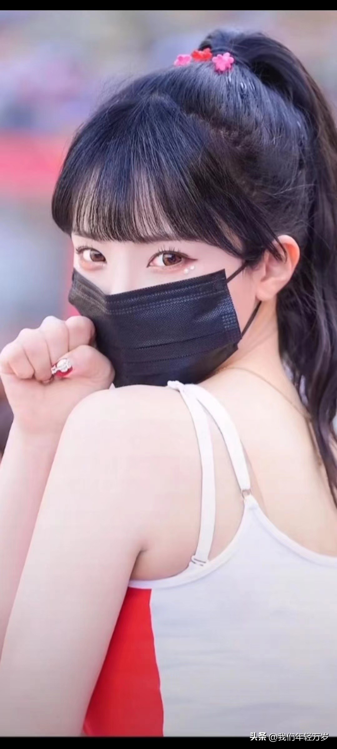 韩国啦啦队队长李多惠球场热舞,卡塔尔世界杯韩国啦啦队李多惠