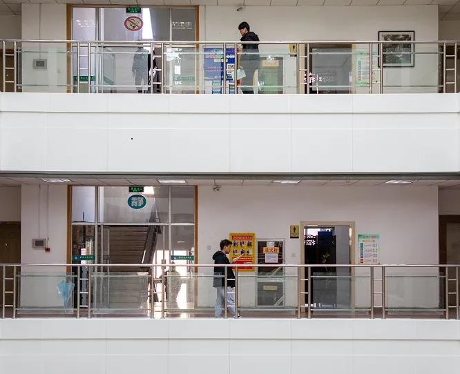 愿你以梦为马不负韶华考上大学,愿同学们以梦为马金榜题名