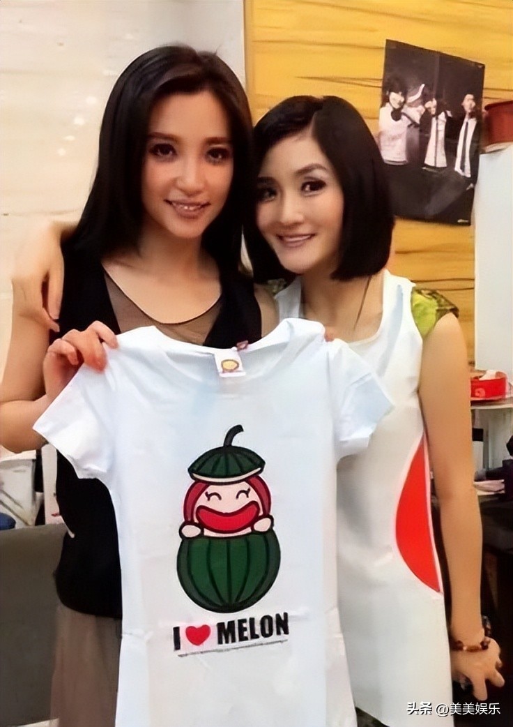 欧阳娜娜浴袍成本价,欧阳娜娜的浴袍销量