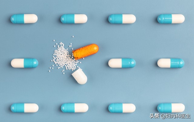 眼睛毛细血管出血吃新癀片,新癀片可以治疗牙龈出血吗