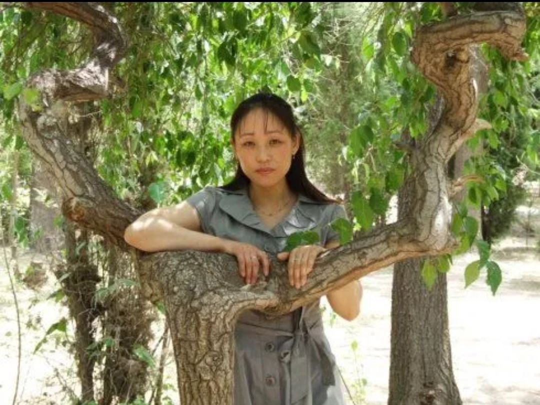 李昌钰送给董艳珍什么礼物,李昌钰高薪聘请董艳珍