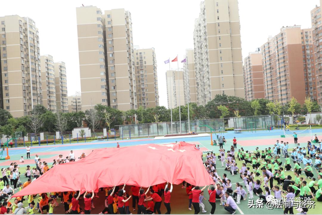 幼儿园亲子足球游戏,濮阳市实验幼儿园亲子嘉年华