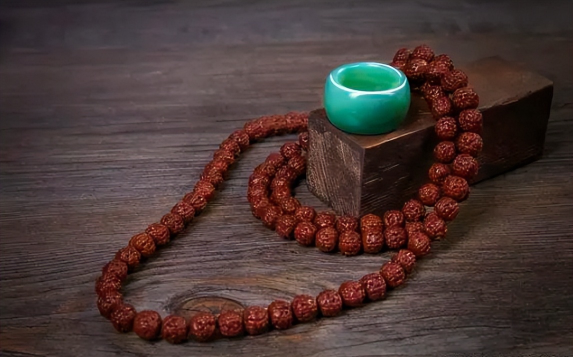 菩提金刚挂脖怎么玩上色快,金刚菩提上色包浆最快的方法