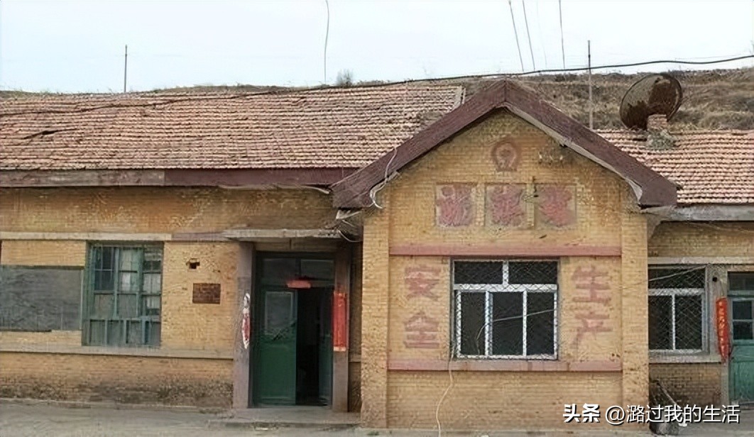 悠久的小火车历史,长钢小火车的历史记忆