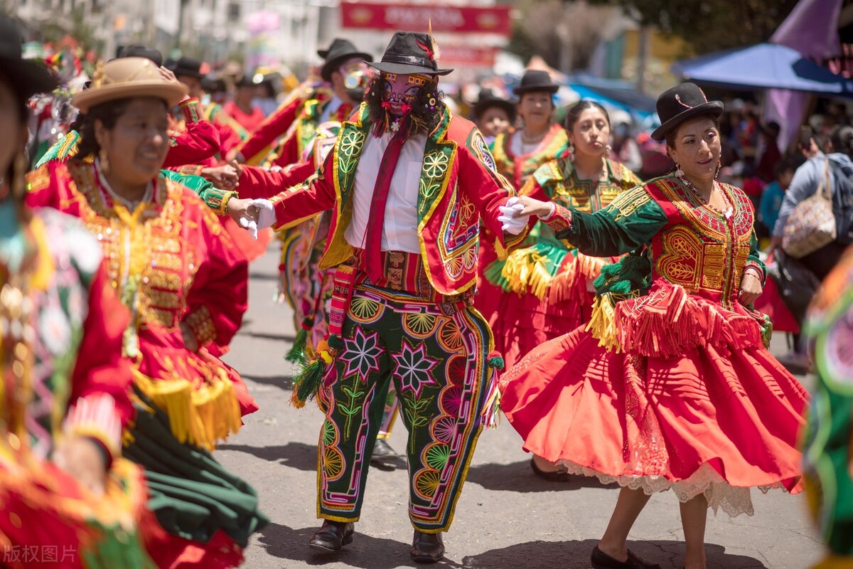 舞蹈是一门以特殊形式展现的艺术,舞蹈是一种什么的艺术