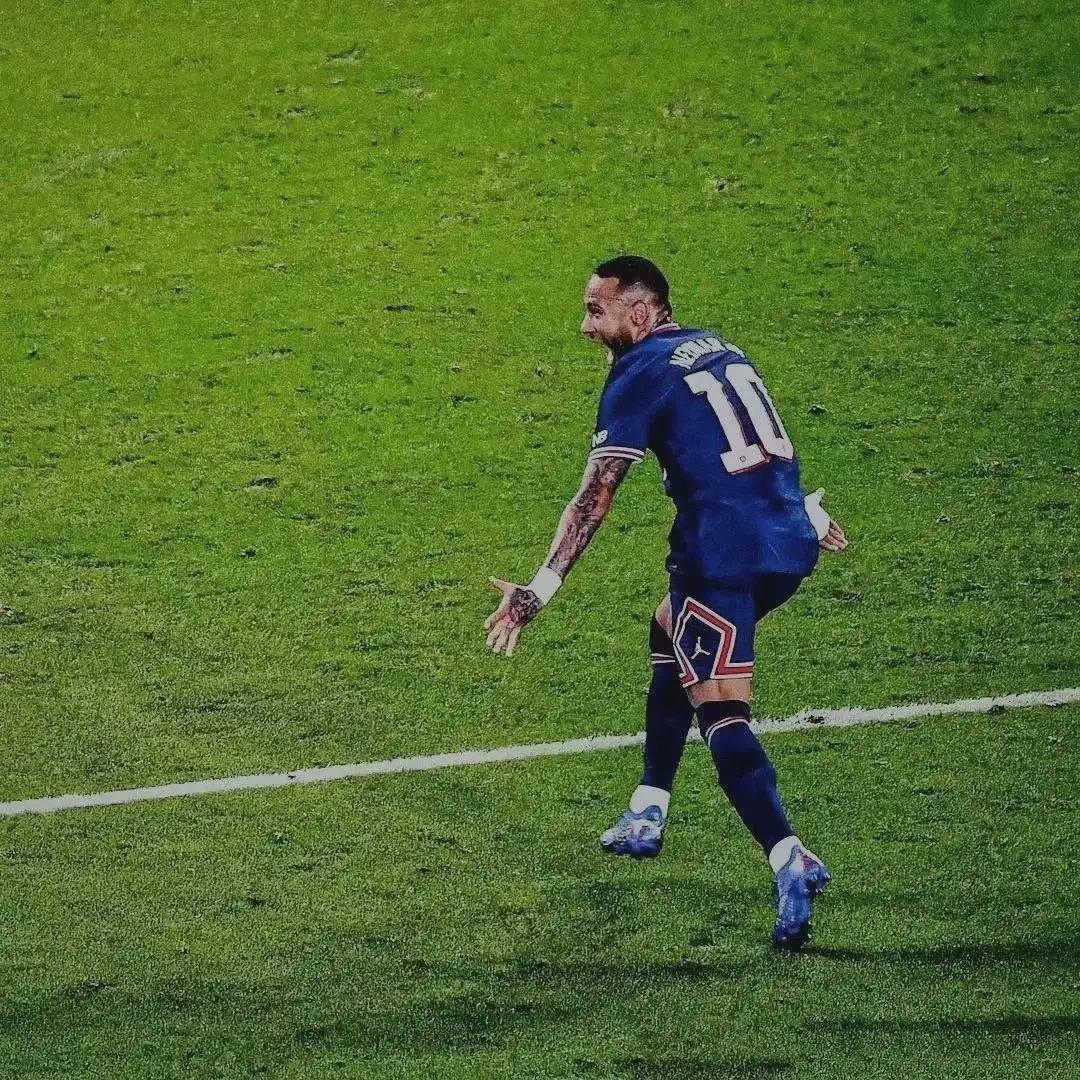 世界杯情侣头像,世界杯吉祥物头像