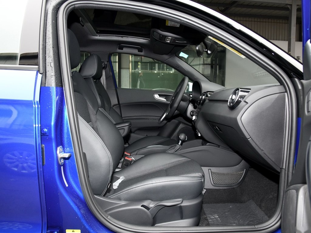 奥迪a1新款功能介绍,深度体验全新奥迪a1