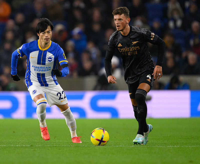 亚洲新王？名记证实，曼联阿森纳有意“三球王”！若转会必破纪录