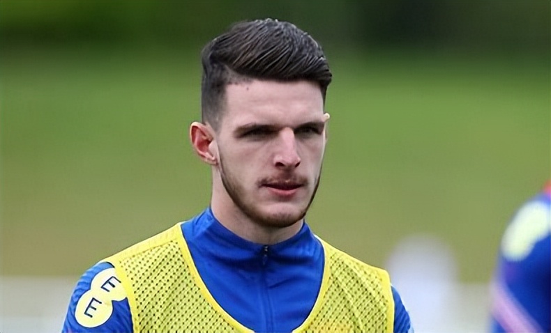 每日足坛转会,每日足坛新闻速报