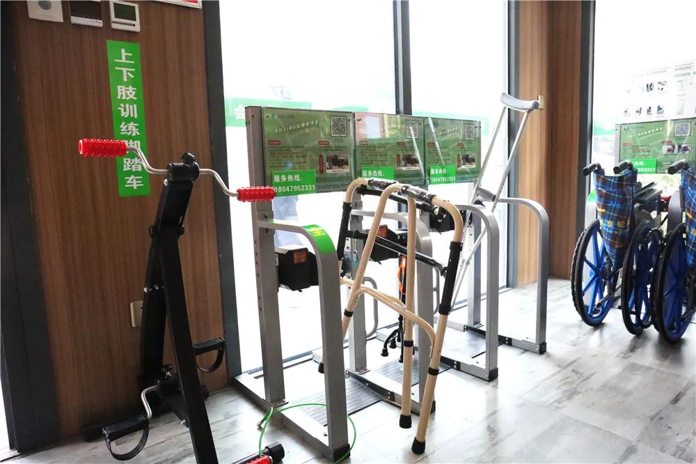 赛罕区：自治区首家！在家门口解决燃眉之急的共享辅具来了