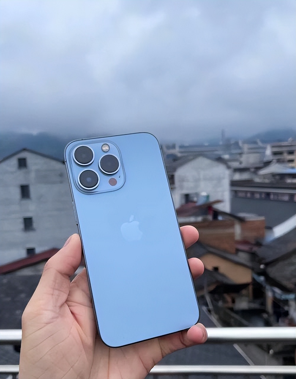 iphone13proiphone13promax,iphone13promax和mate40proplus