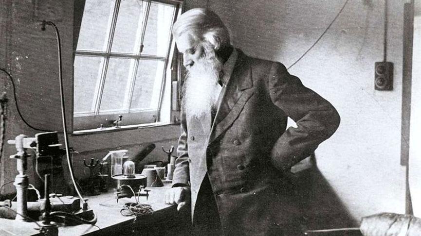 爱迪生的电灯有什么结构,爱迪生并不是发明家