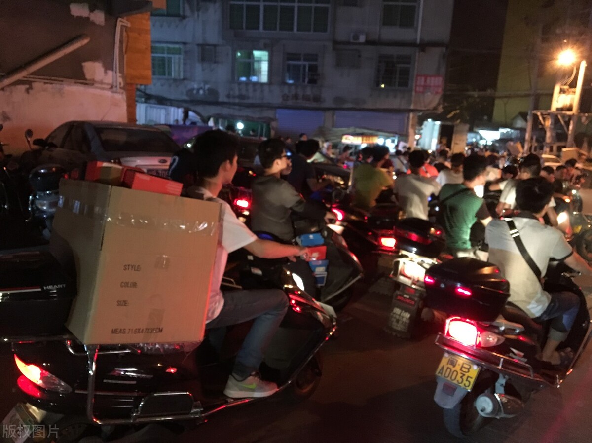 莆田假羽毛球鞋,莆田假鞋有跑鞋吗